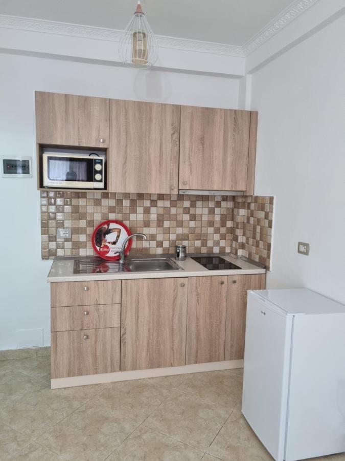My Holiday House Hotel Durrës Kültér fotó