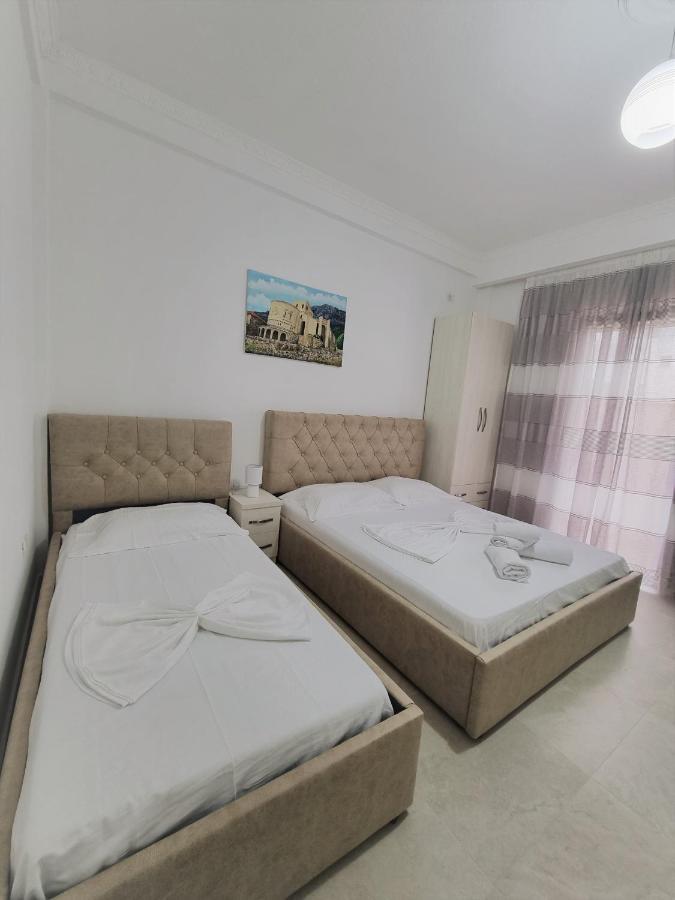 My Holiday House Hotel Durrës Kültér fotó