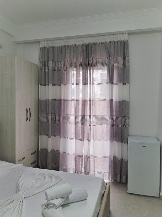 My Holiday House Hotel Durrës Kültér fotó